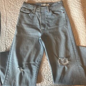 Levi’s ribcage straight distressed jeans.